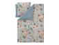 Dekbedovertrek en kussensloop set met bloemenpatroon in pastelkleuren.