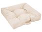 Beige vierkant zitkussen met handvat en witte bies.