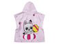 Een roze badjas met capuchon voor kinderen met een kattenprint