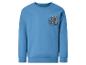Blauwe sweater met brandweerwagenprint en de tekst 'TO THE RESCUE'.