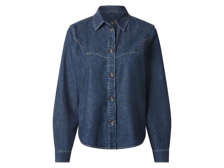 Donkerblauw denim overhemd met lange mouwen en bruine knopen