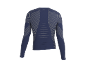 Donkerblauw shirt met lange mouwen en een geometrisch patroon van lichte strepen.