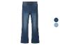 Blauwe flared jeans voor dames.
