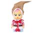 Een Cry Babies poppen met een winterthema en een speen.