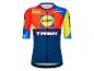 Trek-Lidl wielrenshirt: Santini, SRAM en Pirelli.