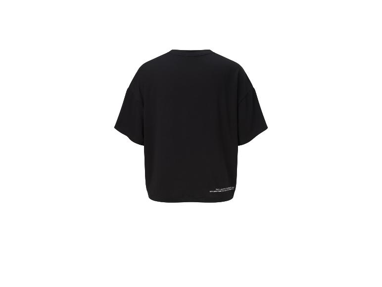 Zwart katoenen t-shirt met korte mouwen.