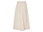 Een crèmekleurige geribbelde rok met elastische tailleband.