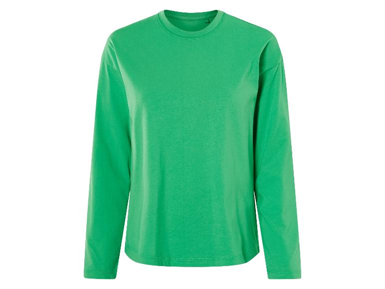 Een groene, lange mouw T-shirt.