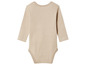 Beige gestreepte baby romper met lange mouwen.