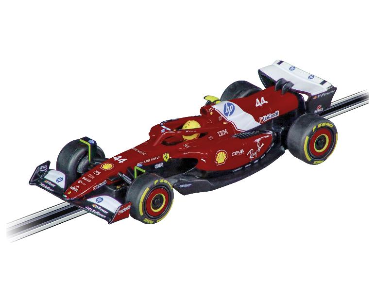 CARRERA Champion's Racing racebaanauto in rood-wit Ferrari-ontwerp.