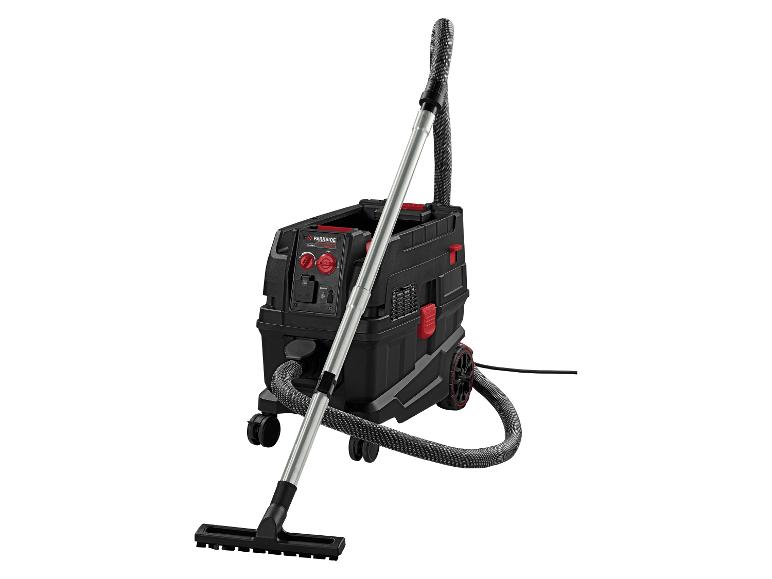 Parkside nat- en droogzuiger, zwart en rood, met slang en mondstuk.