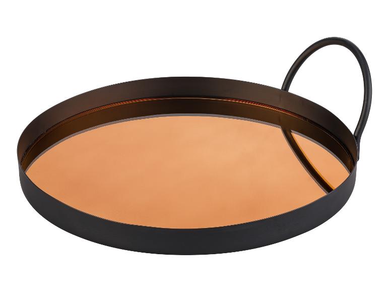 Een ronde spiegelplateau met een zwarte rand en een handvat.