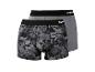 Twee katoenen boxershorts voor heren, één grijs en één met een grijs marmerpatroon.