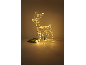 Verlicht kersthert met dennentak en ornament