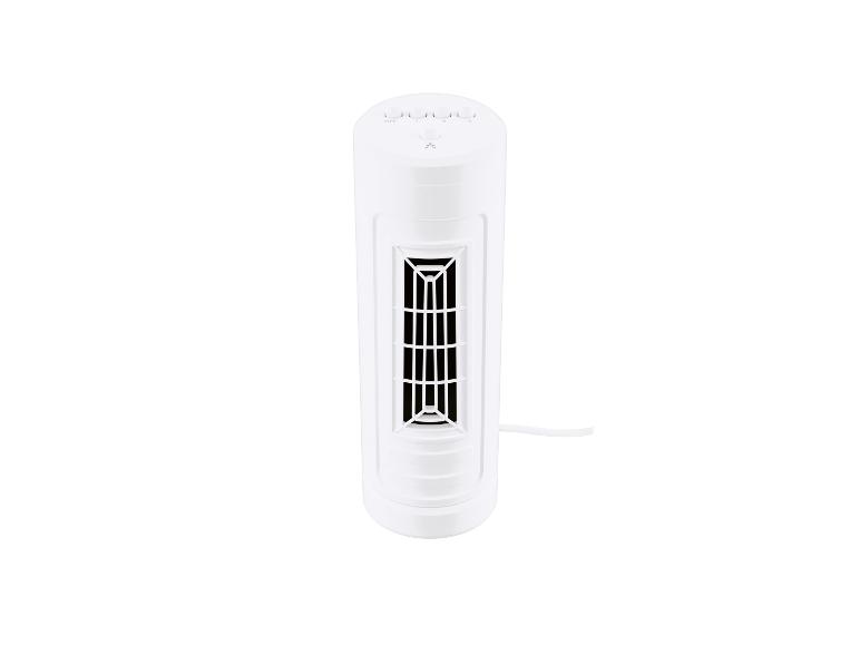 Witte torenventilator met geïntegreerde bediening.