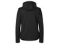 Een zwarte softshell jas met capuchon.