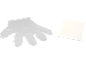 Doorzichtige plastic handschoen en witte papieren zak.