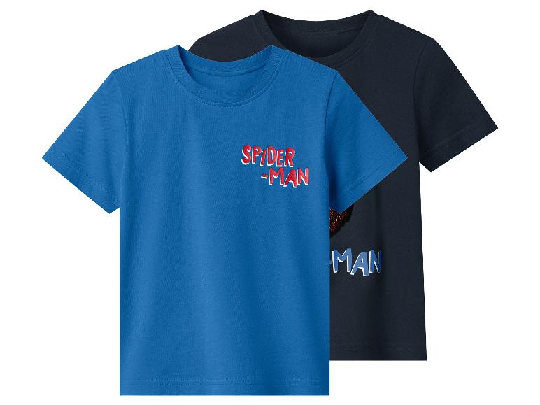 Twee kindershirts met korte mouwen, één blauw met 'SPIDER-MAN' en één zwart met 'MAN'.