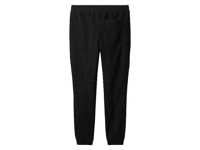Zwarte joggingbroek voor heren met achterzak en elastische boorden.