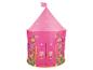 Roze kinderspeeltent in kasteelvorm met bloemen- en vlindermotieven.