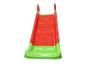Rode en groene kinderglijbaan.
