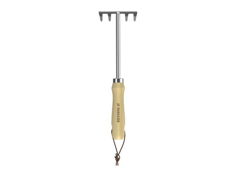 Parkside tuinhark met houten handvat en metalen tanden.