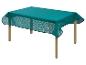 Turquoise tafelkleed op houten tafel.