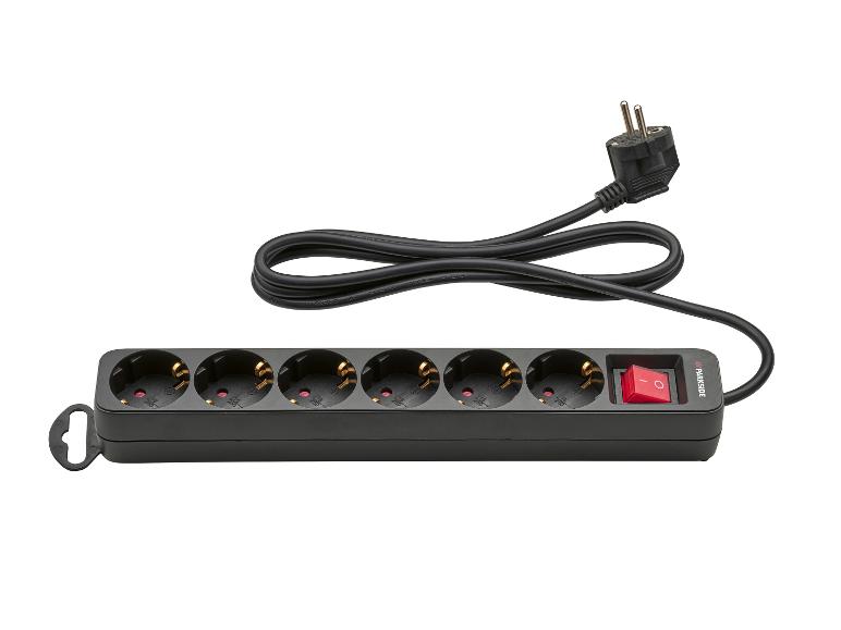 Een zwarte stekkerdoos van Parkside met zes stopcontacten en een aan/uit-schakelaar.