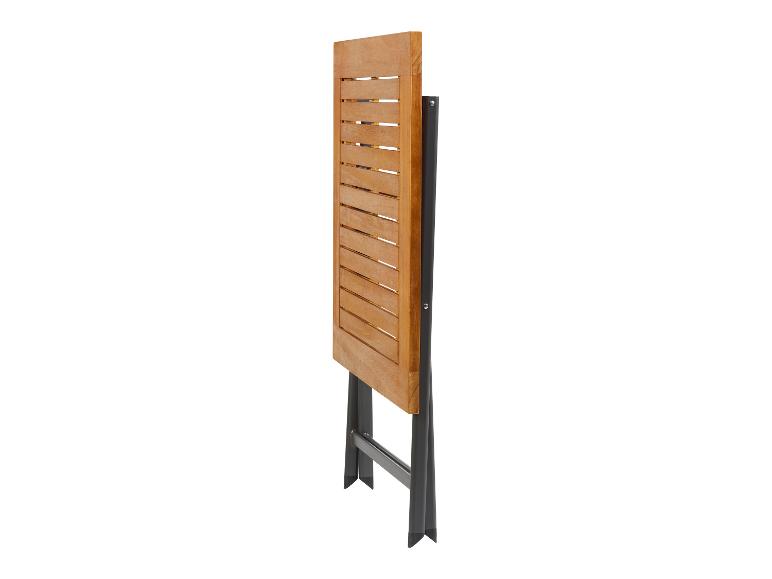 Vouwwijf van hout met metalen frame.