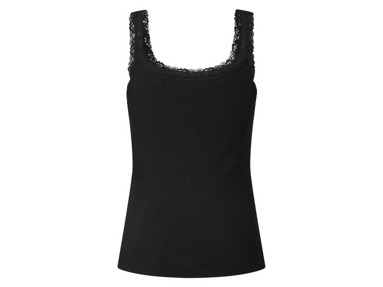 Zwarte geribbelde damestop met kanten details bij de halslijn en schouders.