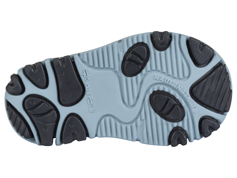 Blauwe zool van een schoen met zwarte details, gemaakt in Italië.