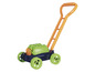 Een groene en oranje speelgoedgrasmaaier met wielen.