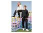 ESMARA KIDS kindersweathoodie en sweatpants op een speelplaats
