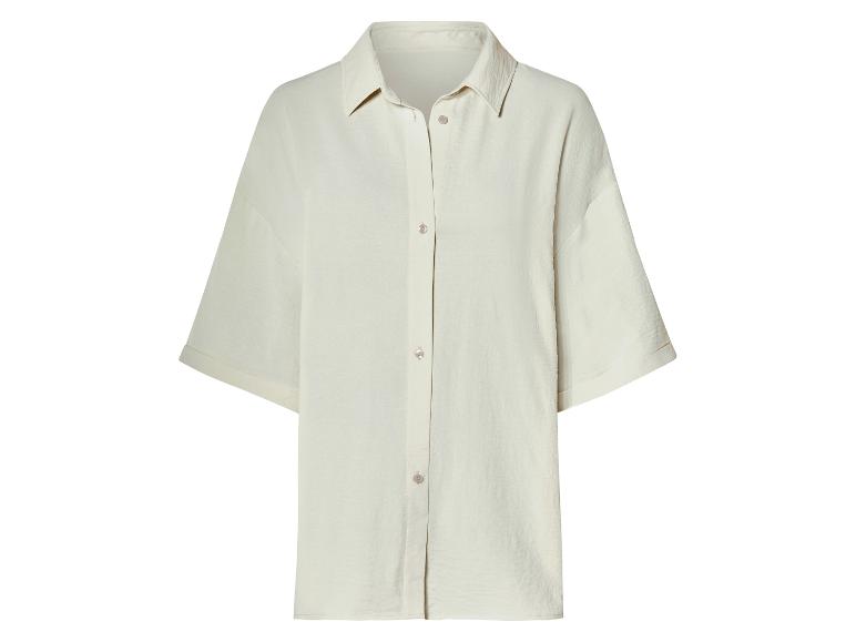 Beige shirt met korte mouwen, minimalistische stijl.