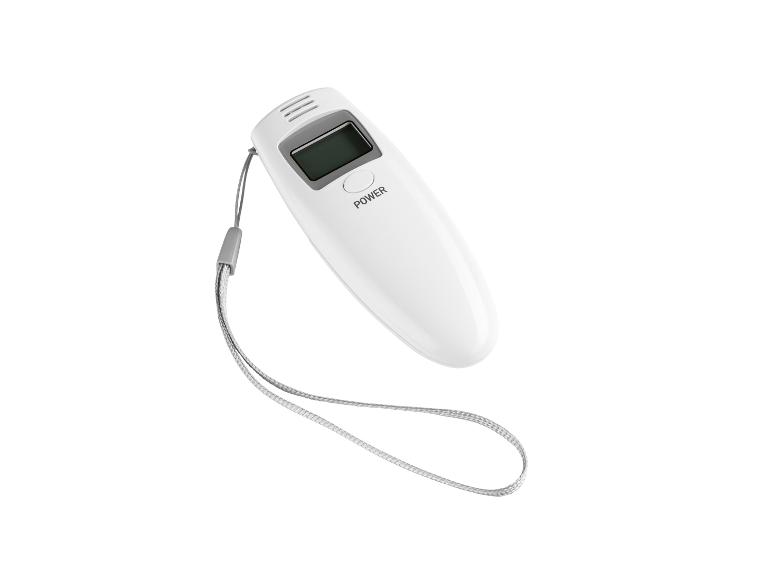 Witte draagbare digitale alcoholtester met scherm en handlus.