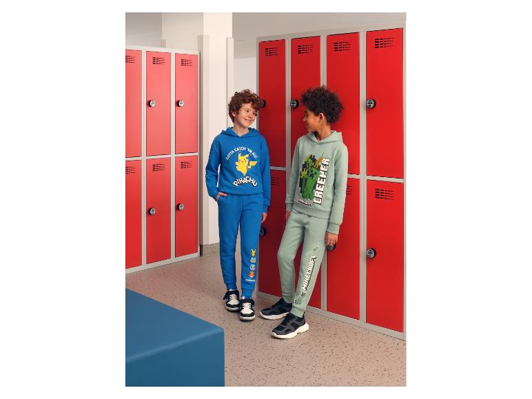 Jongens in comfortabele kinderjoggingbroeken met Pokémon- en Minecraft-motieven.