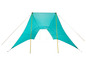 Een turquoise tent met gele stokken