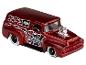 Een rode Hot Wheels Ford pick-up truck met vlammen en 'Engine Builders' opschrift.