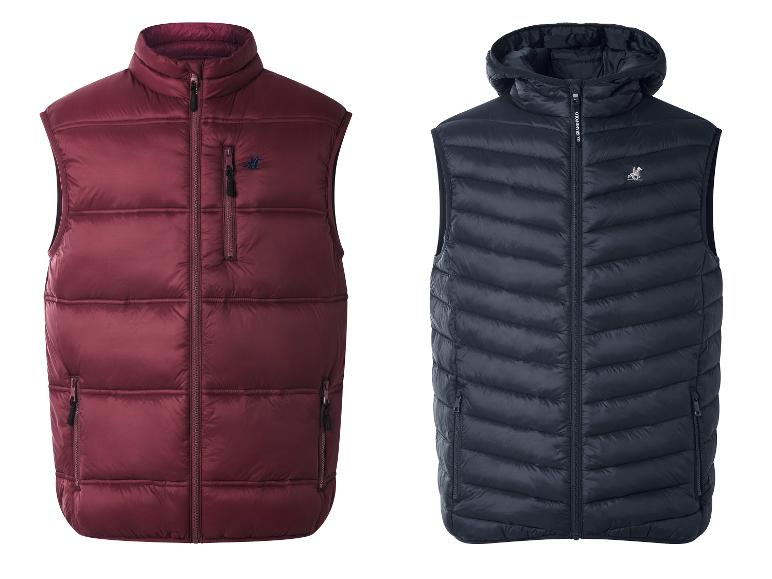 Twee gewatteerde bodywarmers, één bordeauxrood met opstaande kraag en één marineblauw met capuchon.