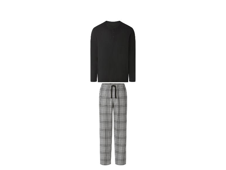 Herenpyjama met zwart shirt met lange mouwen en geruite broek.