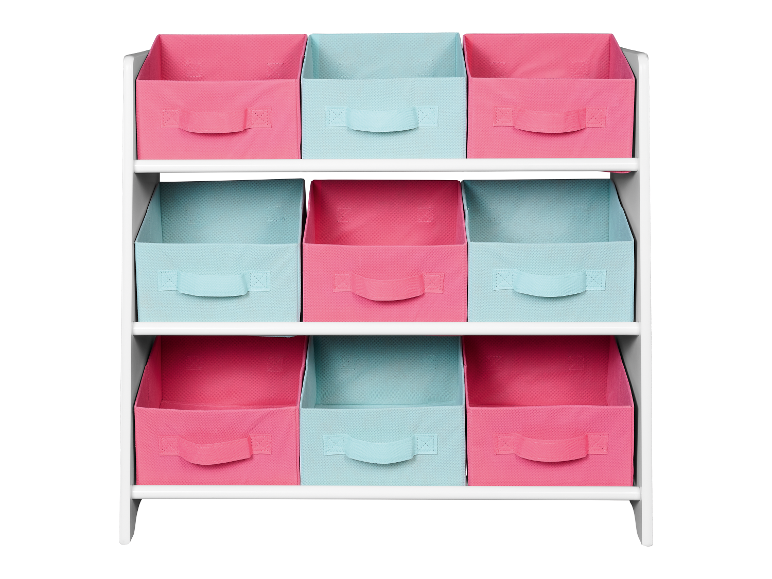 Wit houten speelgoedopbergmeubel met roze en blauwe stofbakken.