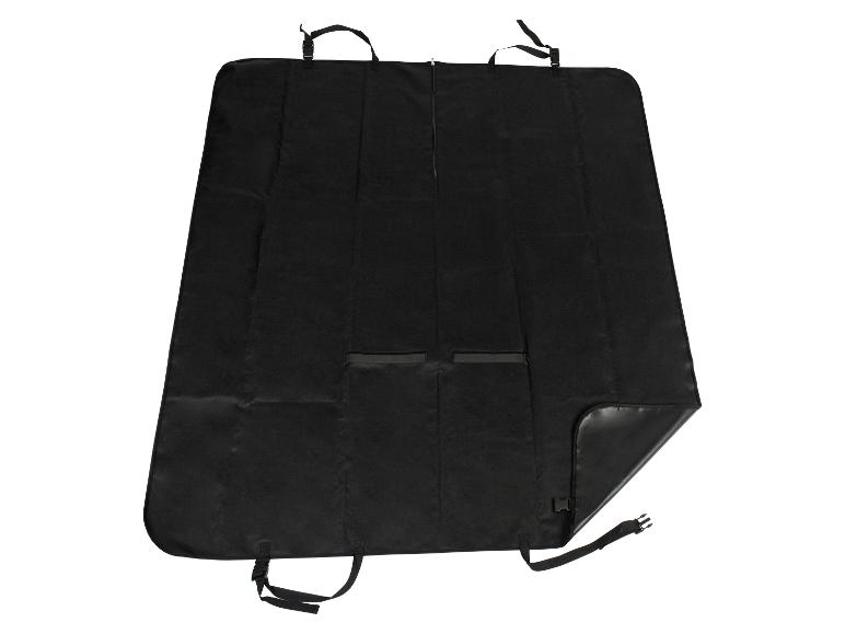 Zwarte auto achterbankhoes met banden en zakken.