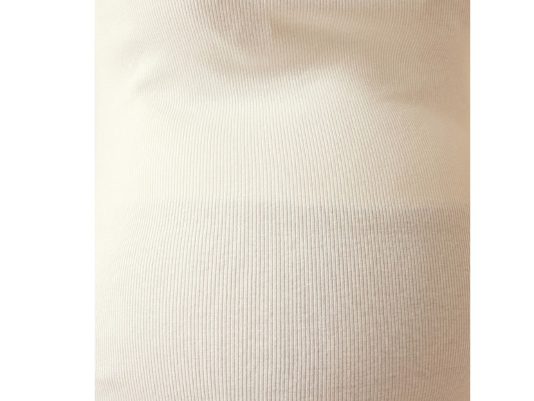 Witte geribbelde stof.