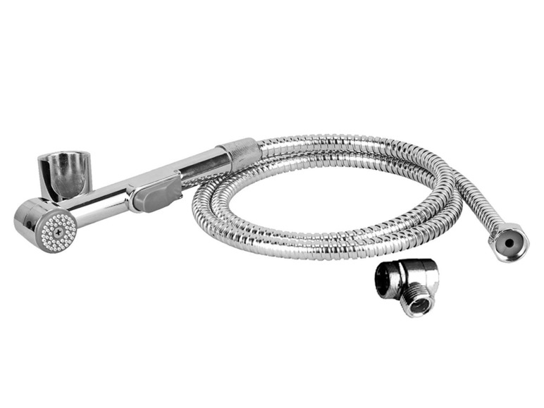 Een chromen bidet-spuit met slang en fittingen.