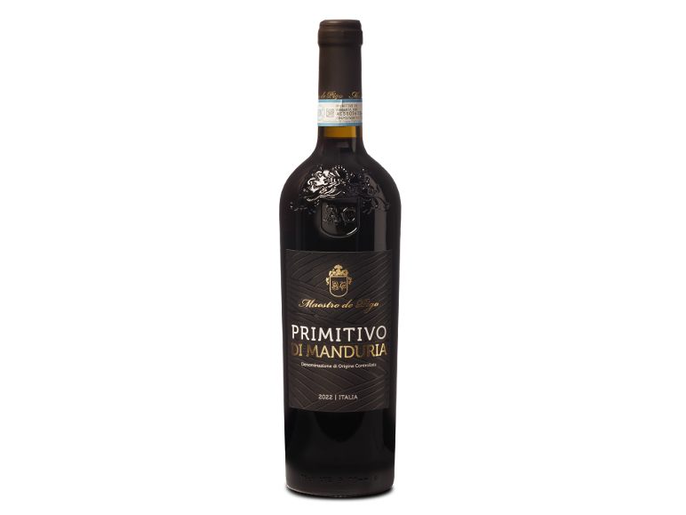 Een fles Primitivo di Manduria DOC rode wijn, Maestro de Pigo, jaargang 2022.