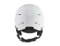Witte skihelm met verstelbare band en ventilatie, achteraanzicht.