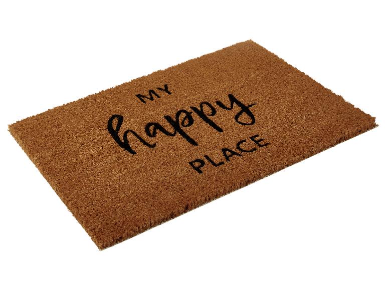 Een bruine deurmat met de tekst 'My happy place'.