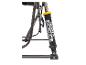 Close-up van de Freestyle Rocker XL-stoel met zwenkbare armleuningen.