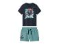 Kinderset van T-shirt en korte broek met spinnenprint en de tekst 'SPIDERMAN'.