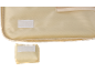 Beige opbergtas met klittenbandsluitingen, één bevestigd en één los.